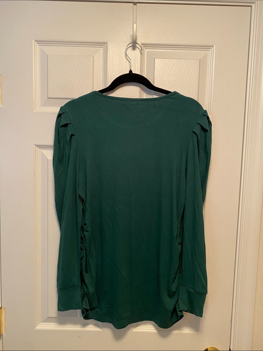 Long Sleeve Ribbed Top…size L - Picture 2 of 5